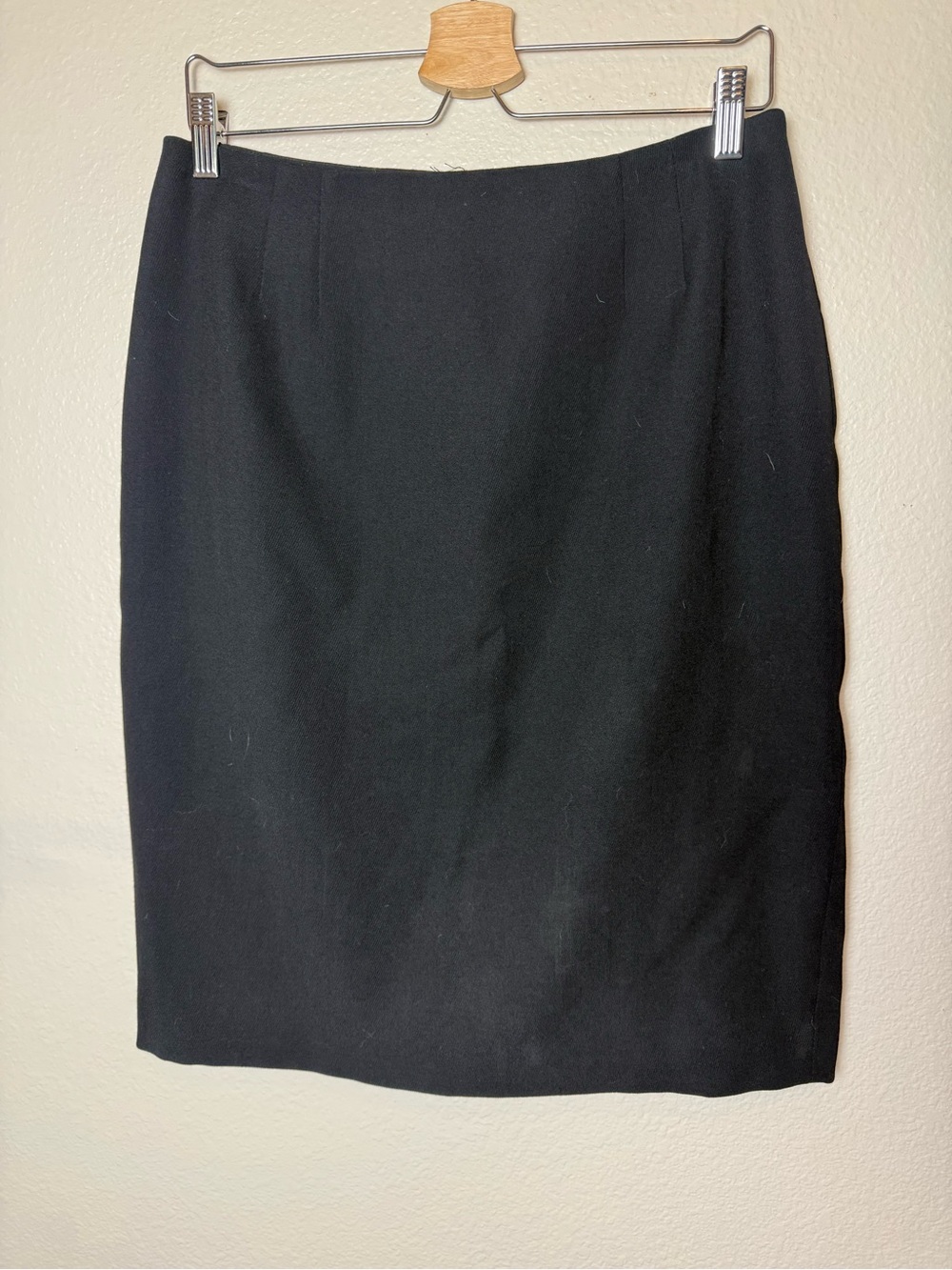 Linda Allard Ellen Tracy 100% Wool Classic Black Pencil Skirt